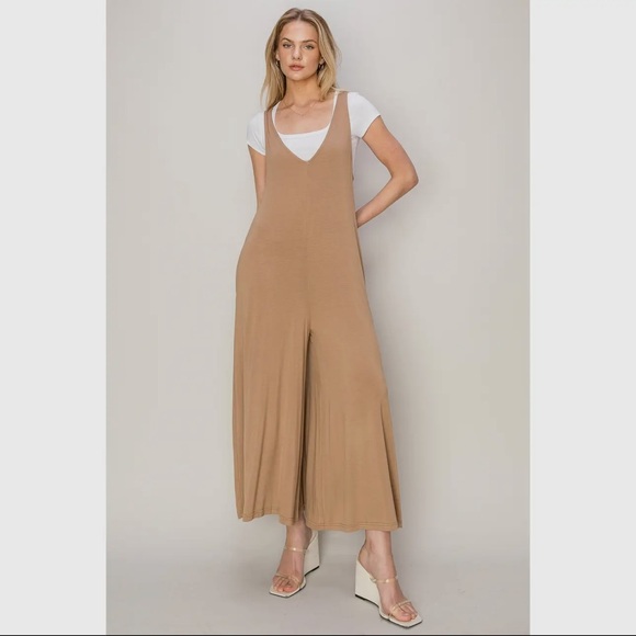 21 Fabulous V Neck Wide Leg Jumpsuit - Picture 4 of 5